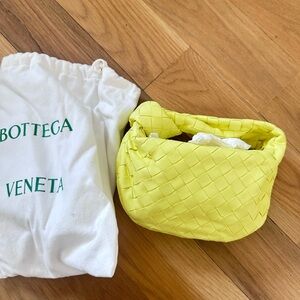 Bottega Veneta Jodie small Bag in Bright Yellow
